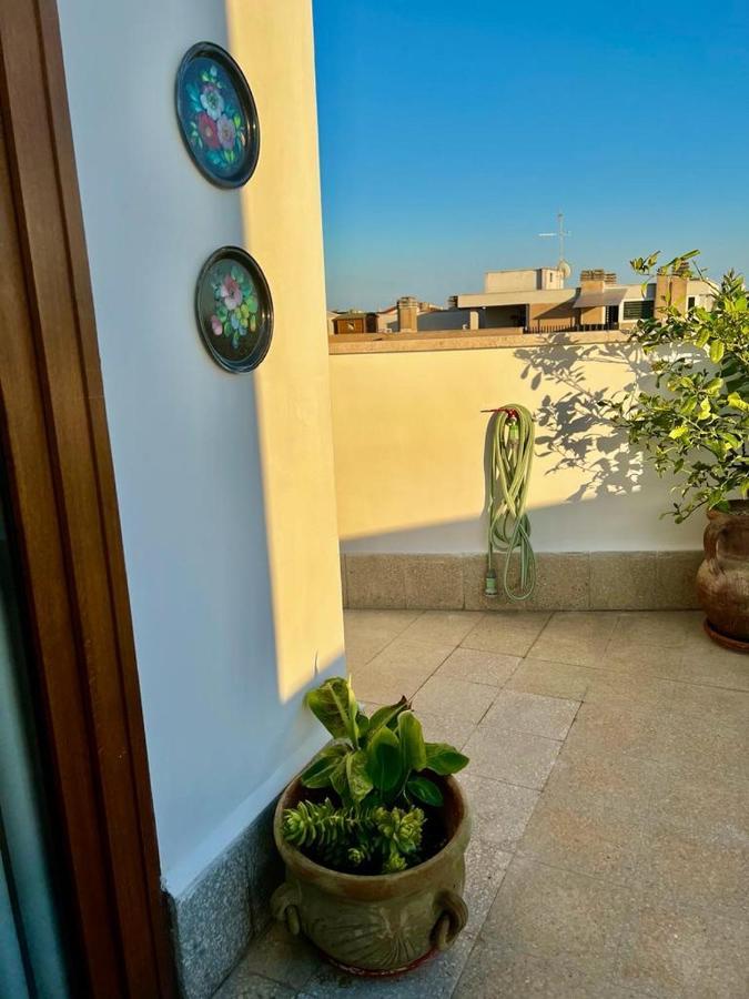 Ostium Sea Star Hotel Ostia Buitenkant foto